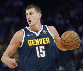 世俱杯投注-关键时刻罕见拉胯 5天4赛的约基奇实在扛不动了