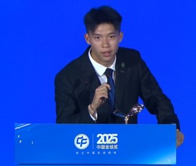 世俱杯-两年连获U17+U21金童奖！王钰栋：冲击金球奖，或成第一人